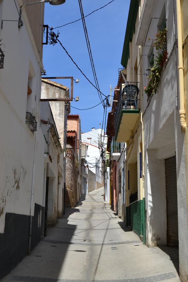 Hostal Casa Torrent Canet De Mar Eksteriør billede
